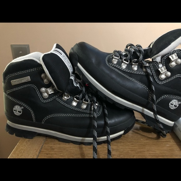 Timberlands - Picture 2 of 5